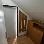 Penzion Dvorec Guest house