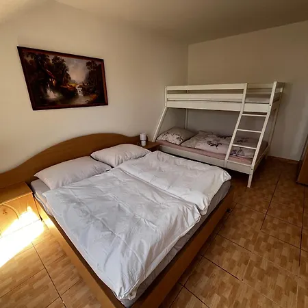 Gasthof Penzion Dvorec 3*